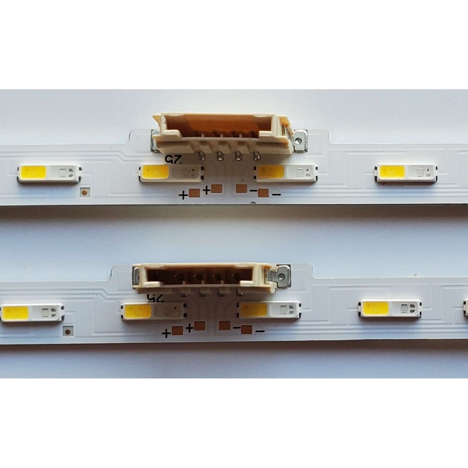 KIT DE LED'S PARA TV SAMSUNG ((2 PIEZAS)) / NUMERO DE PARTE BN96-50383A / L1_Q60B_E0 WBM_S40(1)_R1.0 V9F_100 LM41-01098A / L1_Q60B_E0 / WBM_S40(1)_R1.0 / V9F_100 / PANEL CY-RT055HG / MODELOS QN55Q6D / QN55Q60 / QN55LS03 / QN55Q7D / QN55Q70 / QN55Q80 - Imagen 2